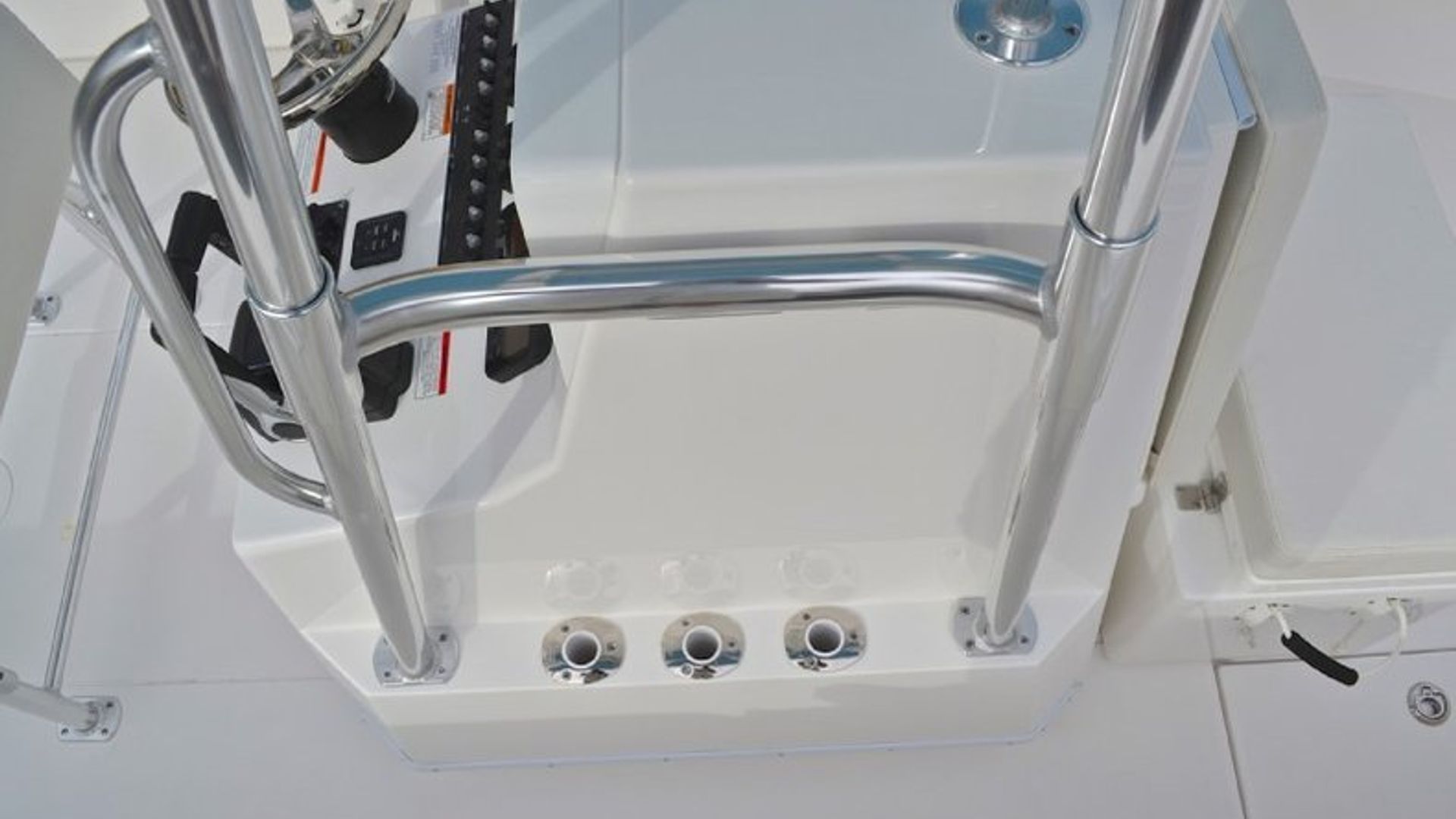 New 2013 Contender 25 Tournament Center Console #C355 image 34