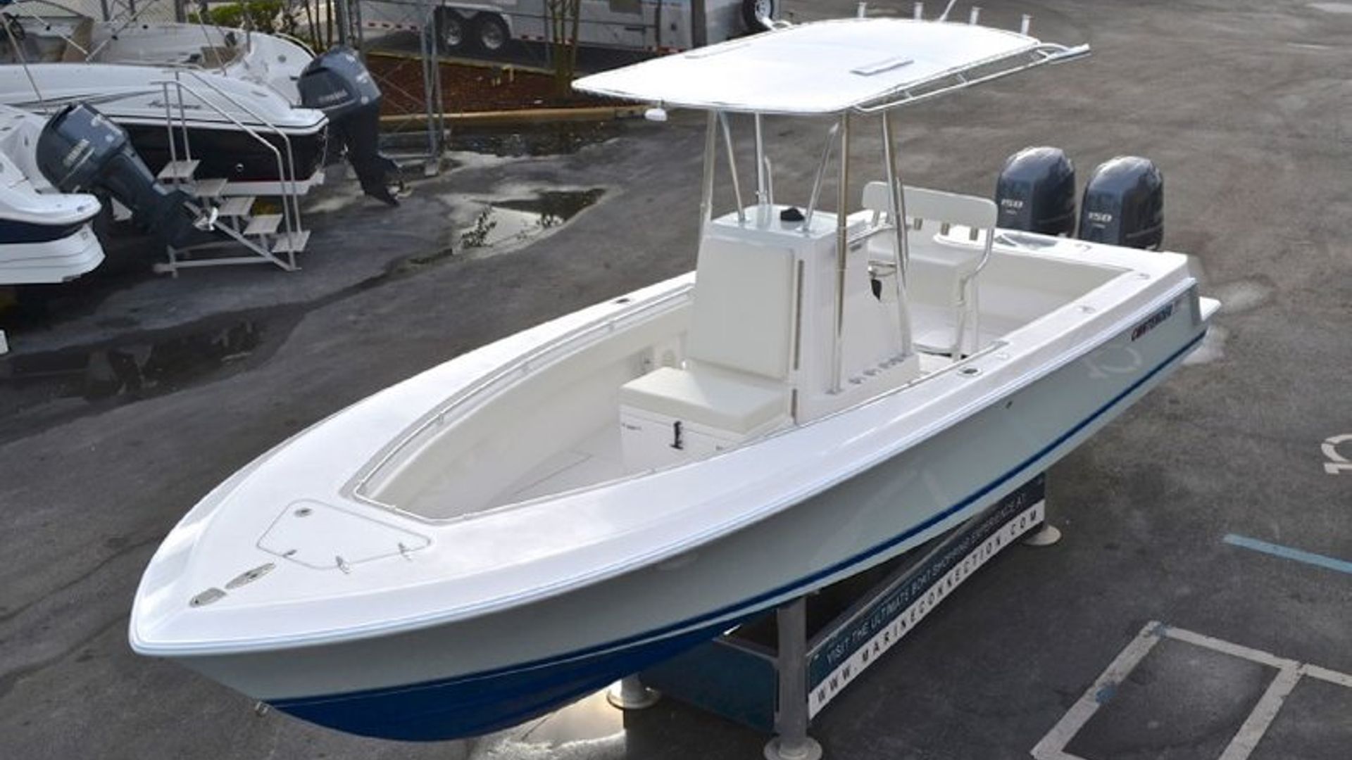 New 2013 Contender 25 Tournament Center Console #C355 image 84