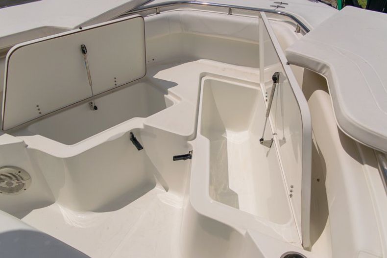 Thumbnail 63 for Used 2010 Sea Hunt Gamefish 24 Center Console boat for sale in Miami, FL