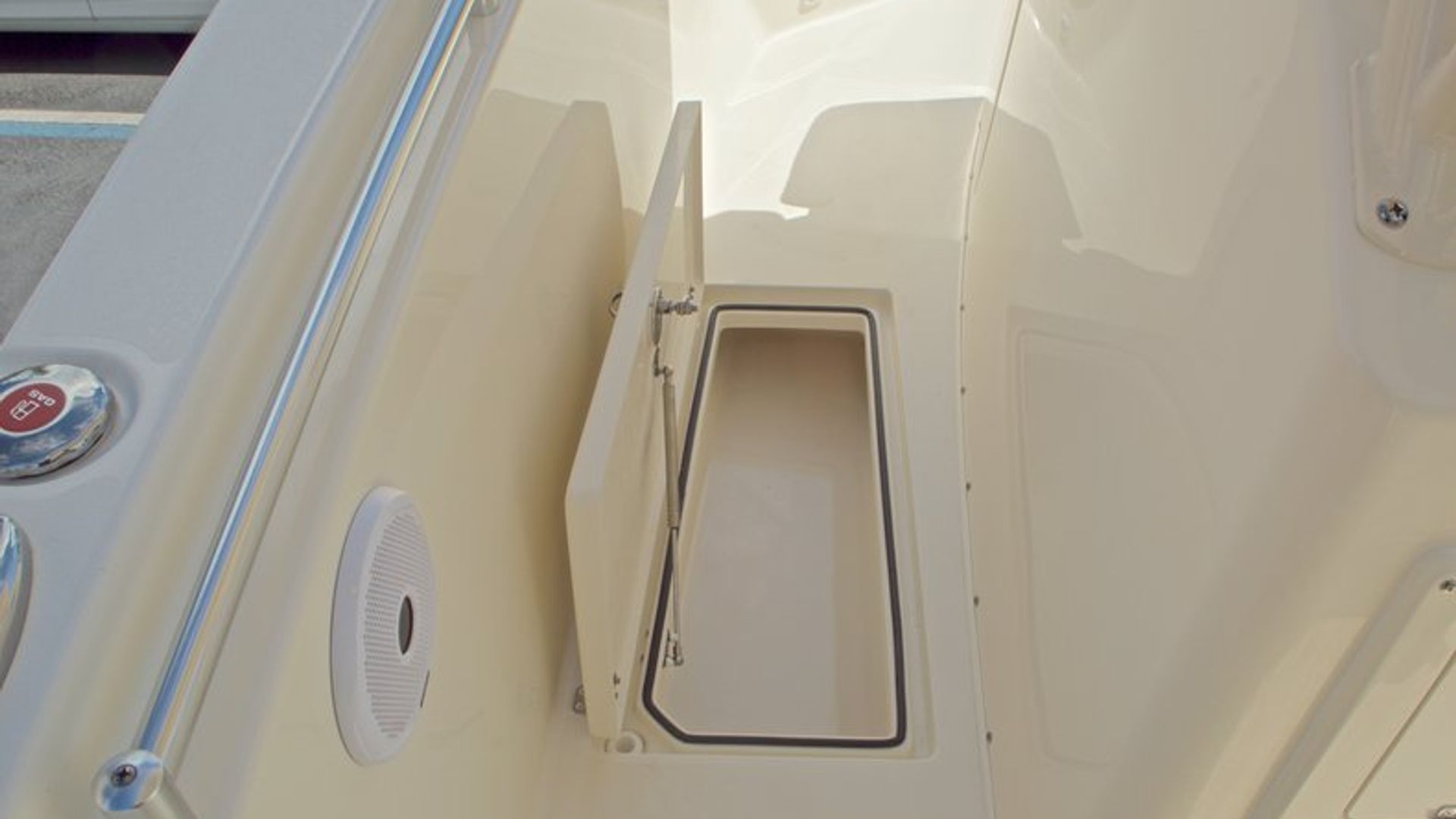 New 2016 Cobia 296 Center Console #N066 image 55