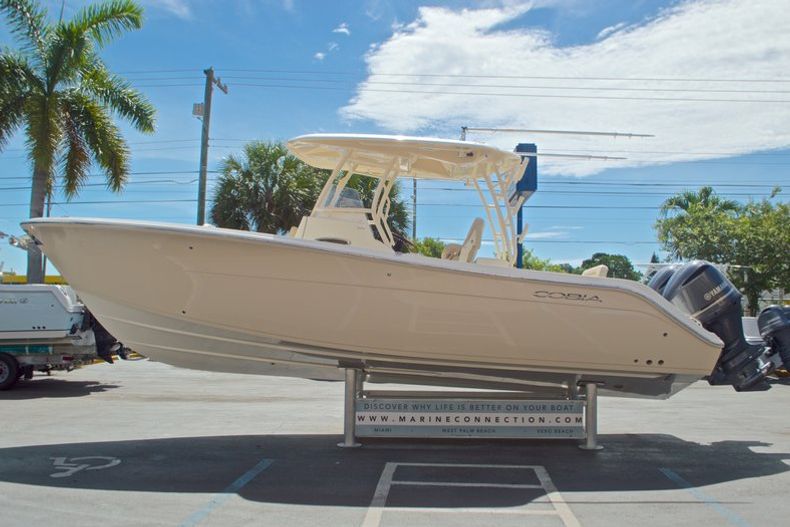 Thumbnail 6 for New 2016 Cobia 296 Center Console boat for sale in West Palm Beach, FL