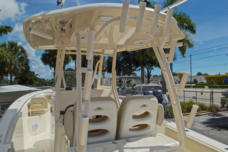 Thumbnail 33 for New 2016 Cobia 296 Center Console boat for sale in West Palm Beach, FL