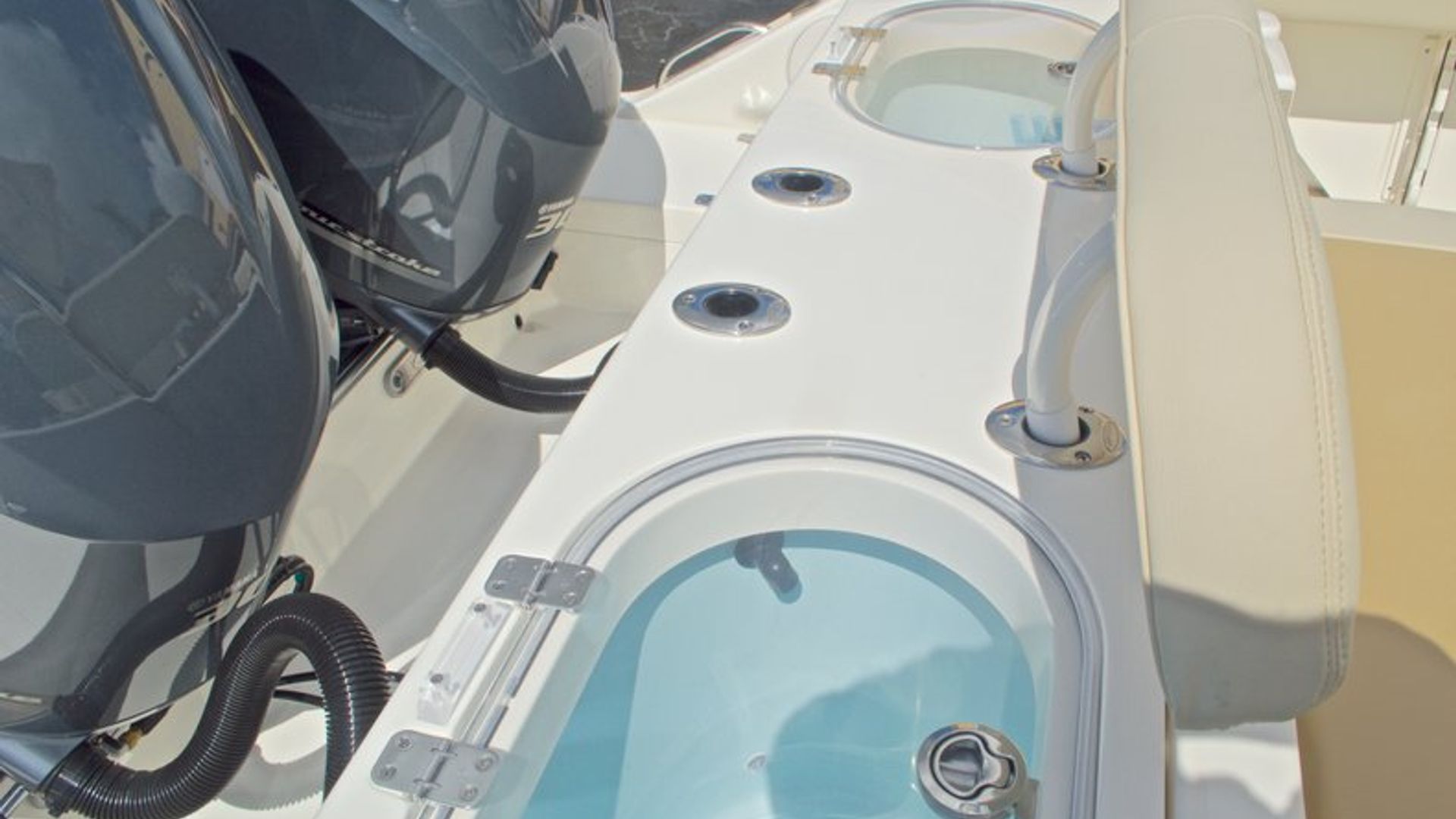 New 2016 Cobia 296 Center Console #N066 image 18