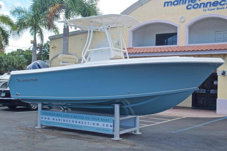 Thumbnail 1 for New 2017 Sailfish 220 CC Center Console boat for sale in Vero Beach, FL