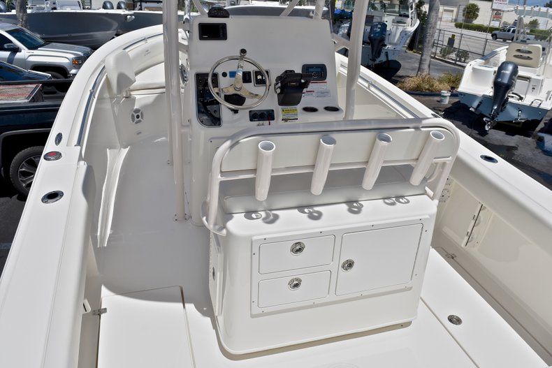 Thumbnail 10 for New 2018 Cobia 237 Center Console boat for sale in West Palm Beach, FL