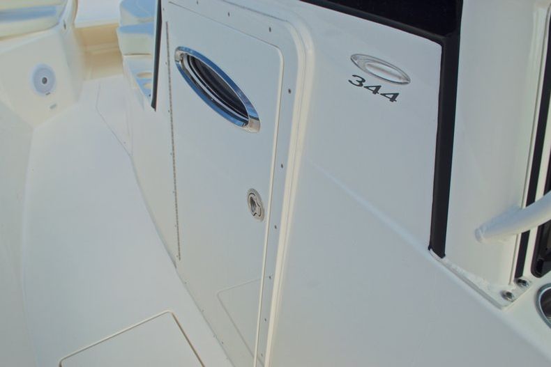 Thumbnail 21 for New 2016 Cobia 344 Center Console boat for sale in Vero Beach, FL