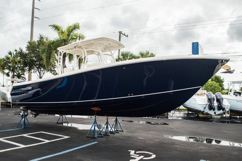 Thumbnail 5 for New 2015 Sailfish 320 CC Center Console boat for sale in West Palm Beach, FL