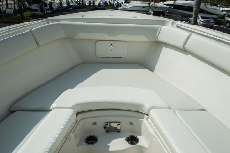 Thumbnail 21 for New 2015 Sailfish 320 CC Center Console boat for sale in West Palm Beach, FL