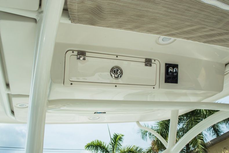 Thumbnail 50 for New 2015 Sailfish 320 CC Center Console boat for sale in West Palm Beach, FL