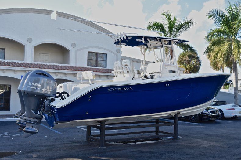 Thumbnail 8 for New 2018 Cobia 277 Center Console boat for sale in West Palm Beach, FL