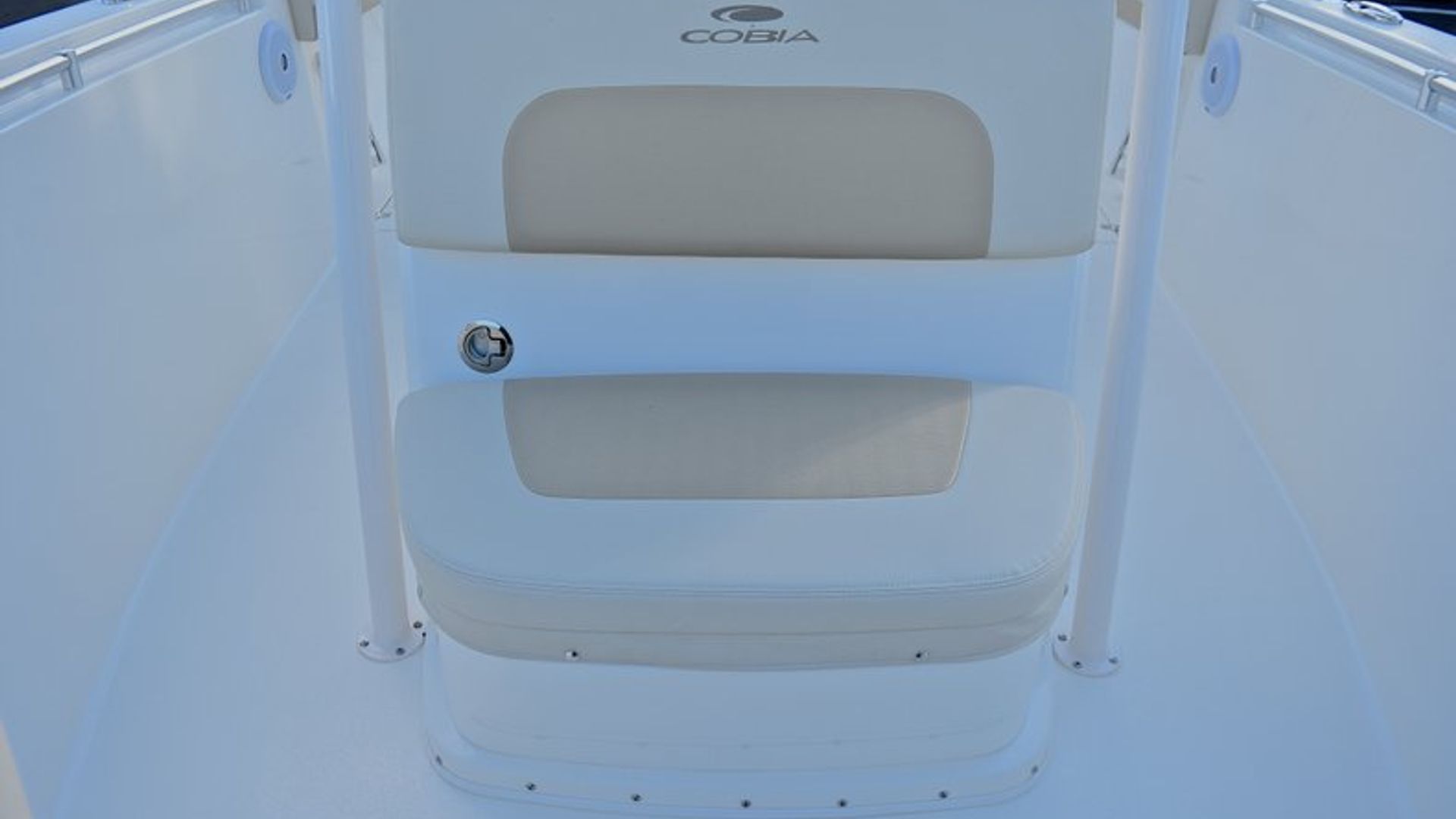 New 2018 Cobia 277 Center Console #W030 image 48