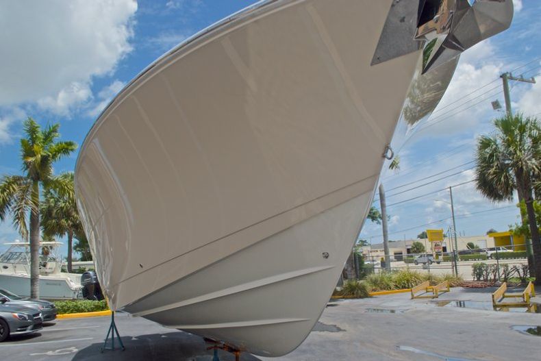Thumbnail 11 for New 2016 Cobia 344 Center Console boat for sale in West Palm Beach, FL