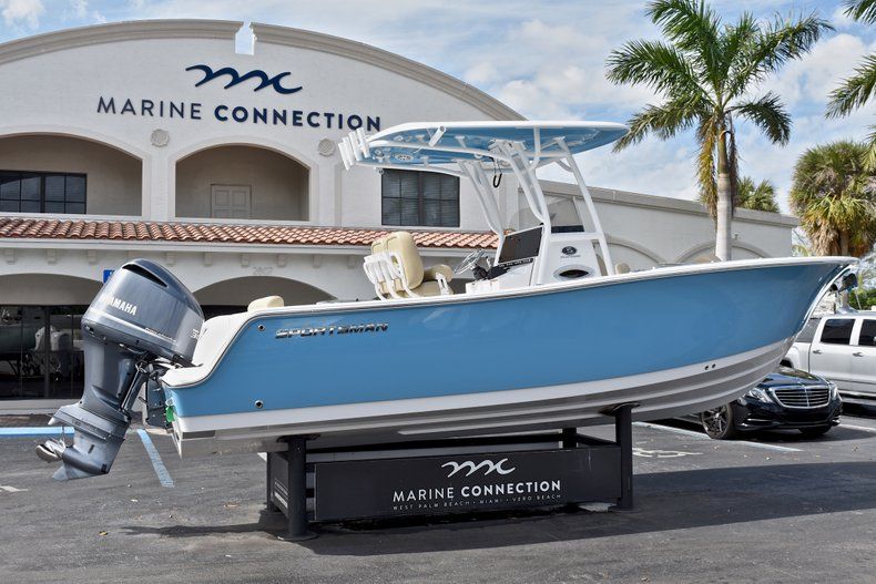 Thumbnail 8 for New 2018 Sportsman Open 242 Center Console boat for sale in West Palm Beach, FL