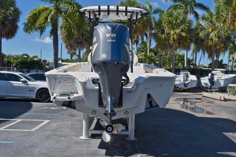 Thumbnail 7 for New 2018 Sportsman Masters 267 Bay Boat boat for sale in Vero Beach, FL
