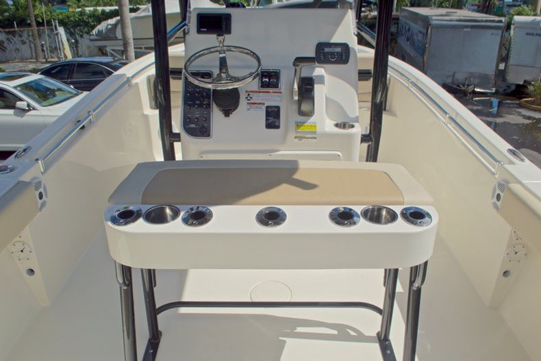 Thumbnail 11 for New 2017 Cobia 220 Center Console boat for sale in Vero Beach, FL
