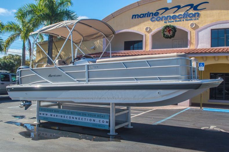 Thumbnail 1 for New 2016 Hurricane FunDeck FD 226 OB boat for sale in Vero Beach, FL