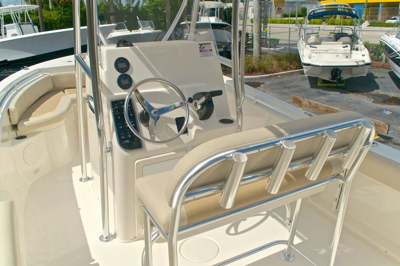 Thumbnail 22 for New 2014 Cobia 201 Center Console boat for sale in West Palm Beach, FL