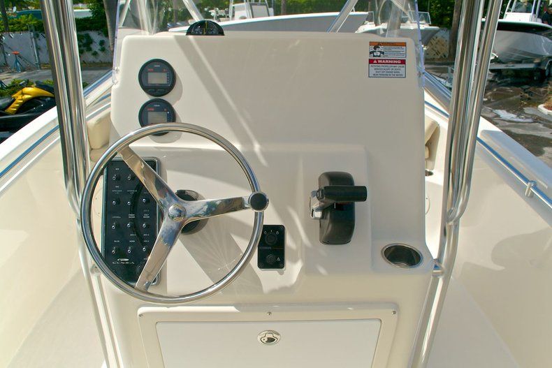 Thumbnail 34 for New 2014 Cobia 201 Center Console boat for sale in West Palm Beach, FL