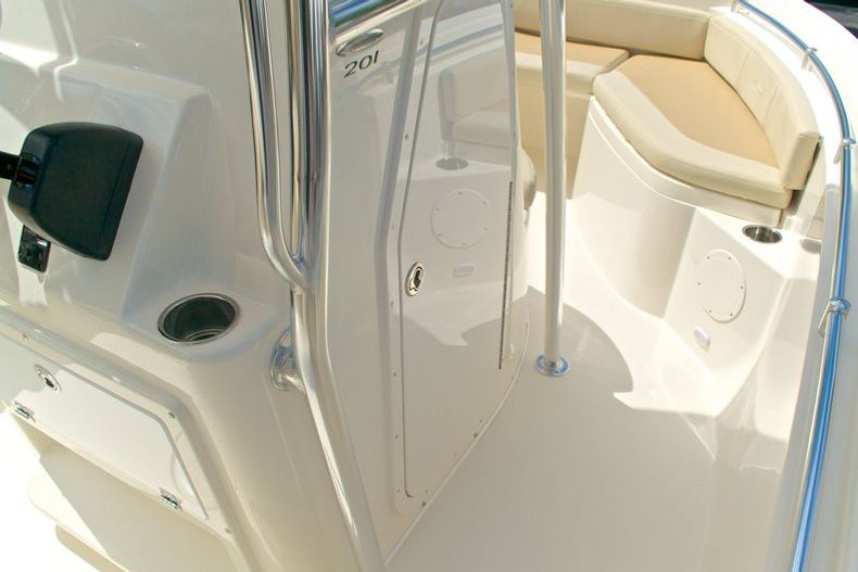 Thumbnail 43 for New 2014 Cobia 201 Center Console boat for sale in West Palm Beach, FL