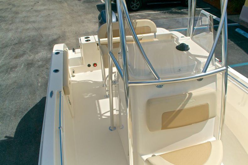 Thumbnail 54 for New 2014 Cobia 201 Center Console boat for sale in West Palm Beach, FL