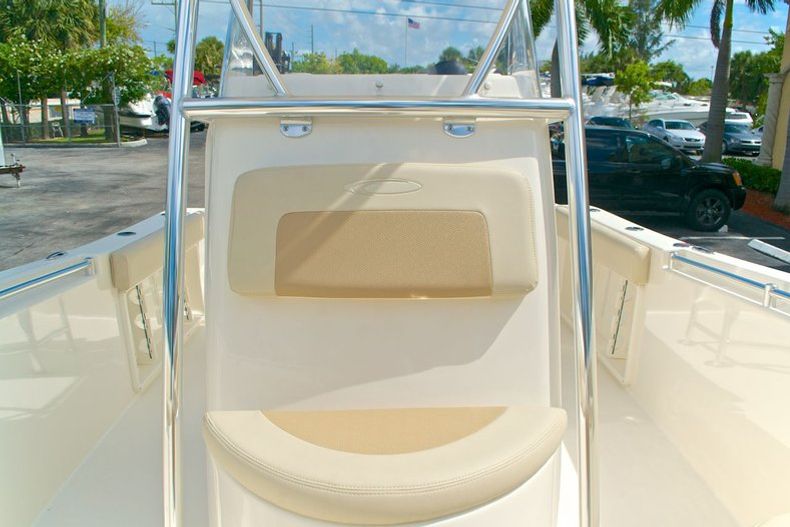 Thumbnail 66 for New 2014 Cobia 201 Center Console boat for sale in West Palm Beach, FL