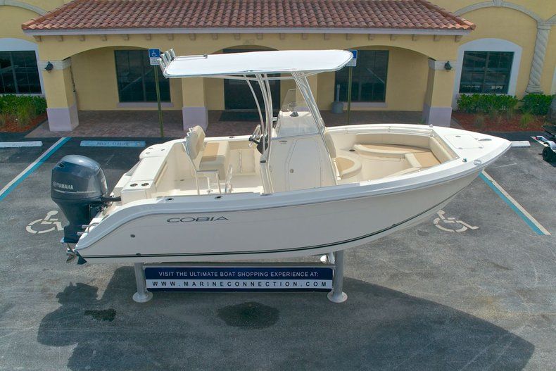 Thumbnail 72 for New 2014 Cobia 201 Center Console boat for sale in West Palm Beach, FL