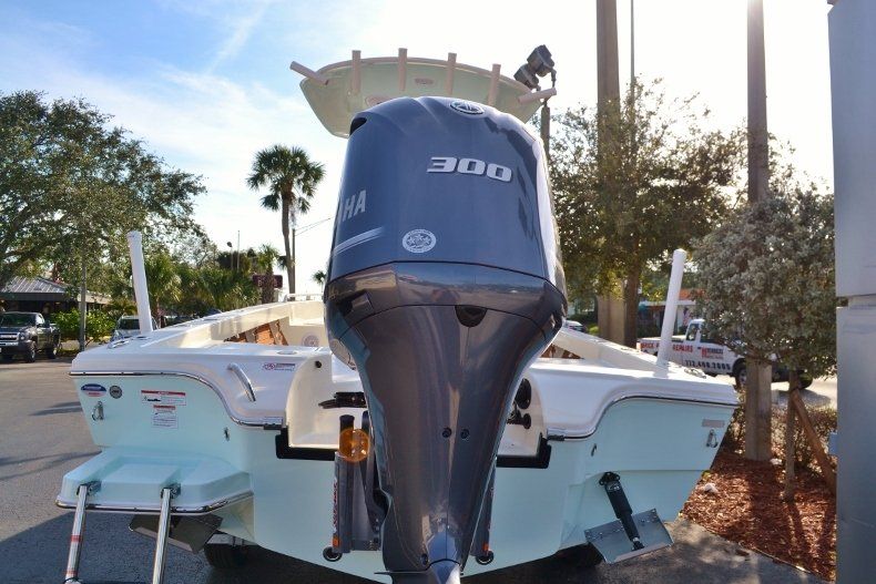 Thumbnail 4 for New 2018 Pathfinder 2600 TRS boat for sale in Vero Beach, FL