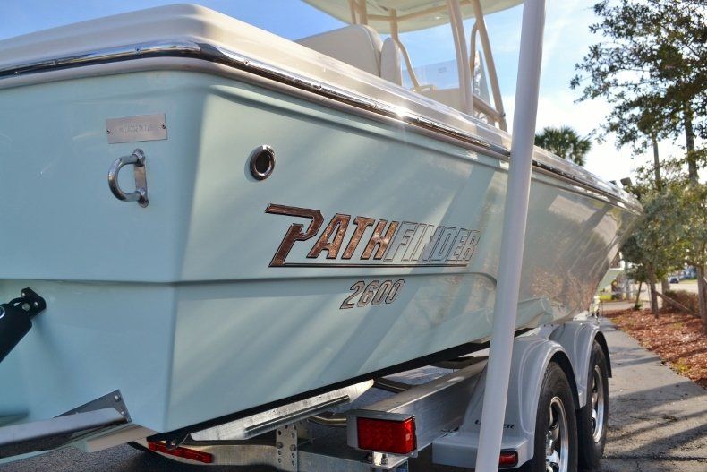 Thumbnail 6 for New 2018 Pathfinder 2600 TRS boat for sale in Vero Beach, FL