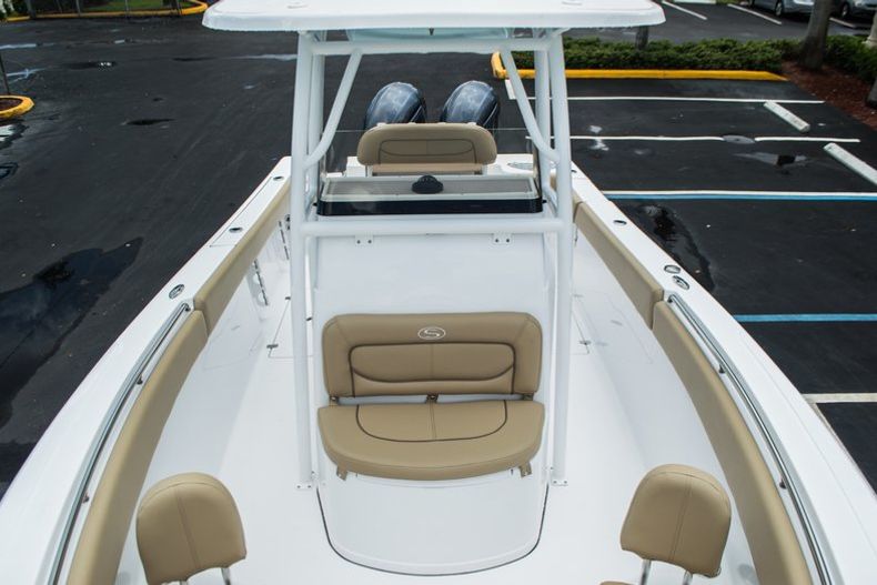 Thumbnail 19 for New 2016 Sportsman Open 252 Center Console boat for sale in West Palm Beach, FL