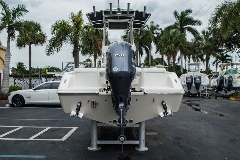 Thumbnail 6 for New 2016 Bulls Bay 200 CC Center Console boat for sale in Miami, FL