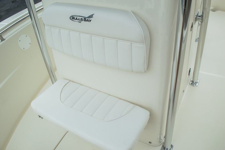 Thumbnail 19 for New 2016 Bulls Bay 200 CC Center Console boat for sale in Miami, FL