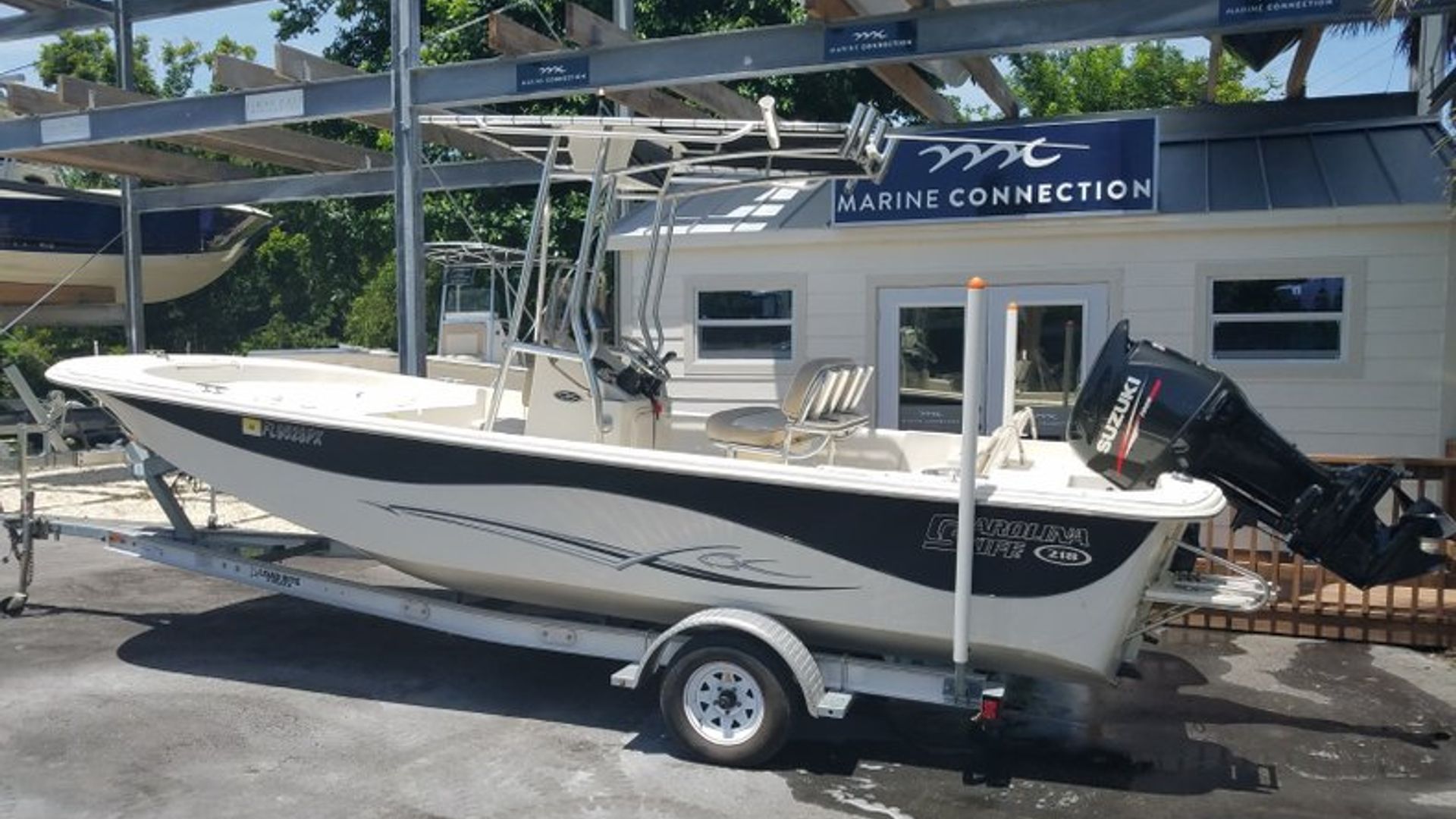 Used 2015 Carolina Skiff 218DLV #J324 image 1