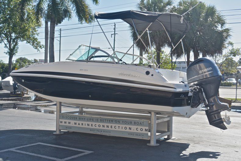 Thumbnail 5 for New 2017 Hurricane SunDeck SD 187 OB boat for sale in West Palm Beach, FL