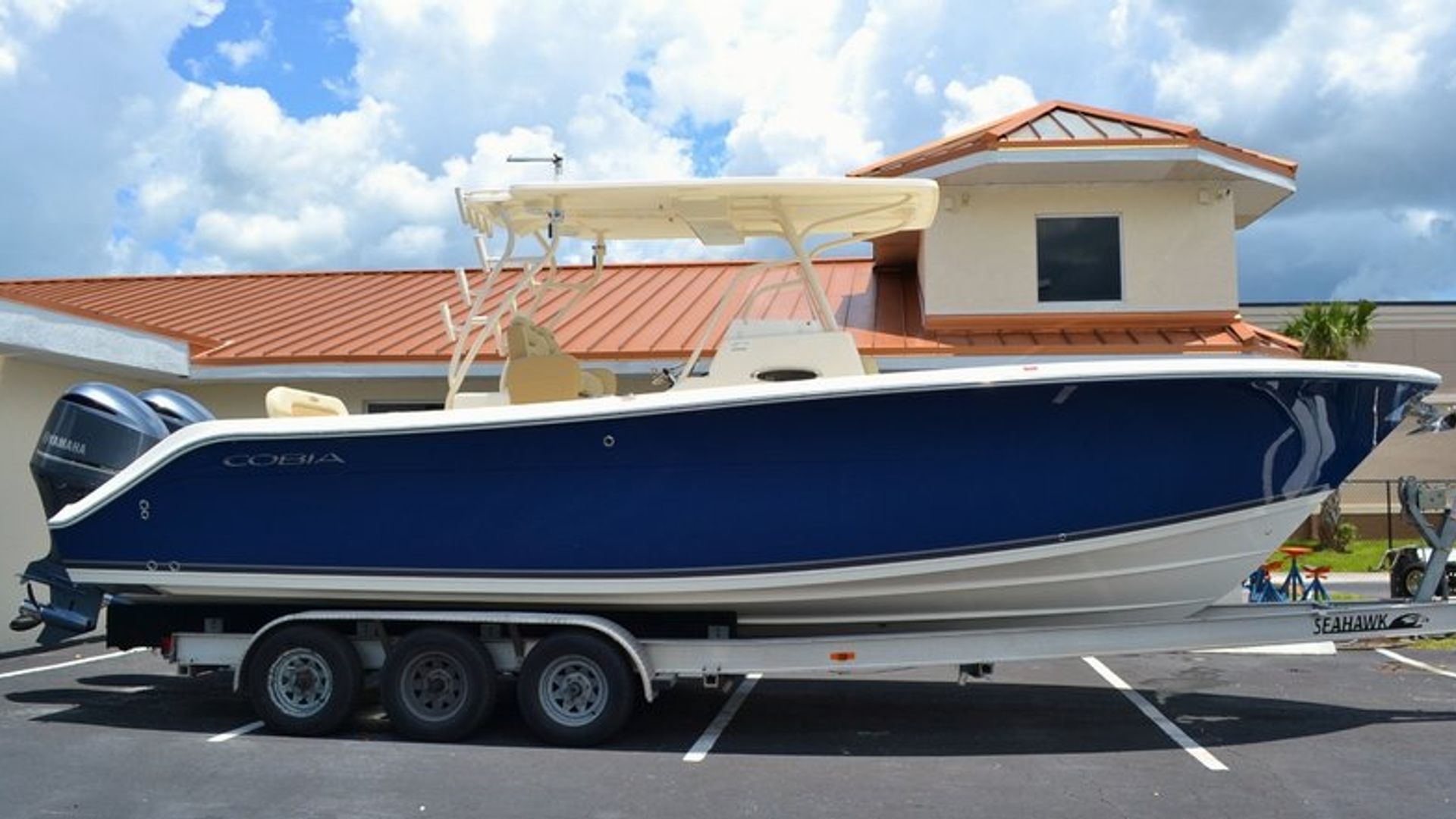 New 2014 Cobia 296 Center Console #N054 image 1