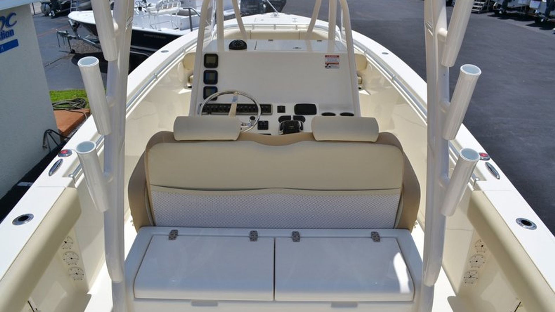 New 2014 Cobia 296 Center Console #N054 image 14