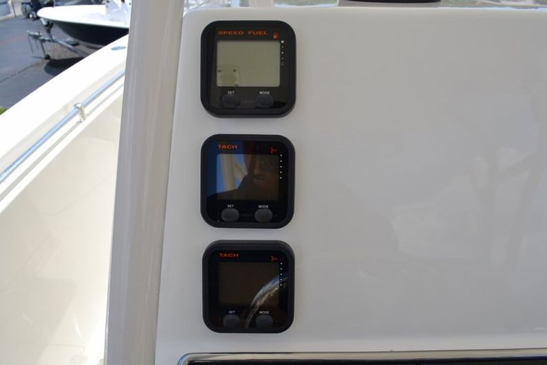 Thumbnail 16 for New 2014 Cobia 296 Center Console boat for sale in West Palm Beach, FL