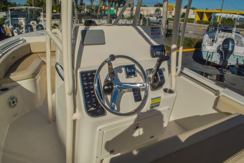 Thumbnail 20 for New 2016 Cobia 201 Center Console boat for sale in Miami, FL