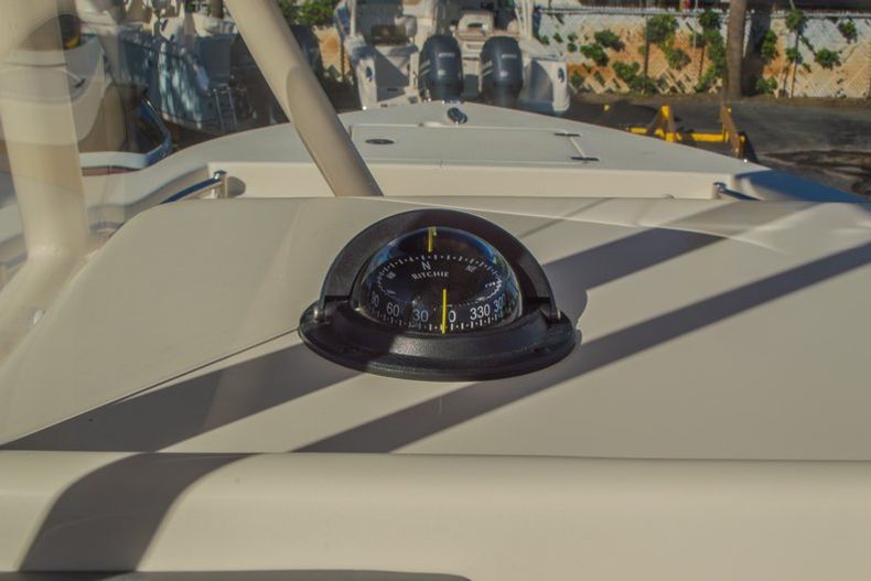 Thumbnail 21 for New 2016 Cobia 201 Center Console boat for sale in Miami, FL