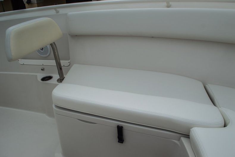Thumbnail 11 for New 2015 Sailfish 290 CC Center Console boat for sale in West Palm Beach, FL