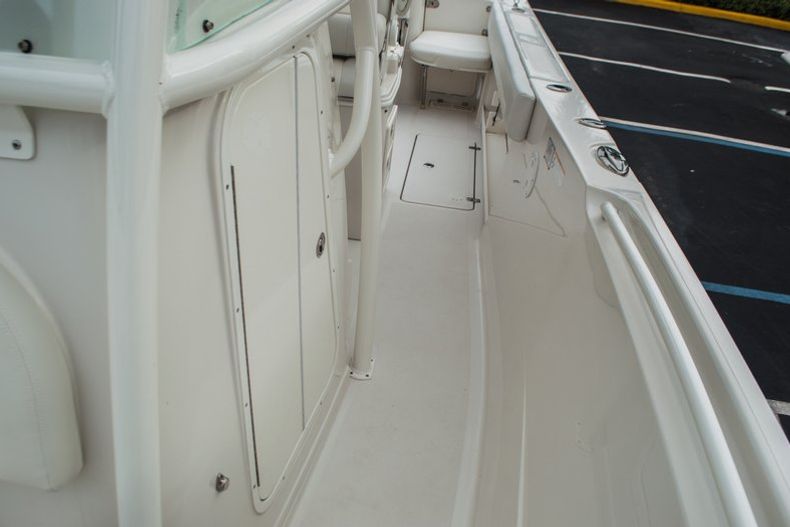 Thumbnail 21 for New 2015 Sailfish 290 CC Center Console boat for sale in West Palm Beach, FL
