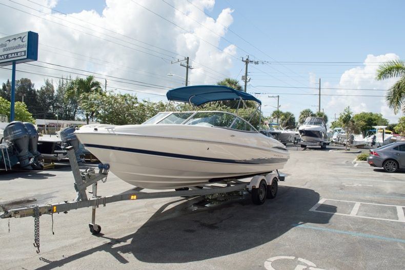 Thumbnail 2 for Used 2005 Maxum 2200SR3 boat for sale in West Palm Beach, FL