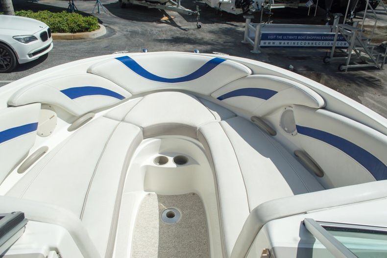Thumbnail 16 for Used 2005 Maxum 2200SR3 boat for sale in West Palm Beach, FL