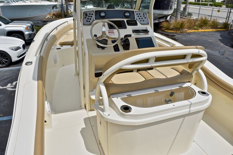 Thumbnail 9 for Used 2015 Scout 225 XSF Center Console boat for sale in West Palm Beach, FL