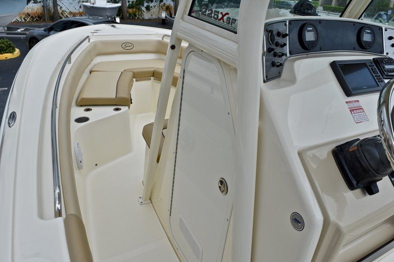 Thumbnail 41 for Used 2015 Scout 225 XSF Center Console boat for sale in West Palm Beach, FL
