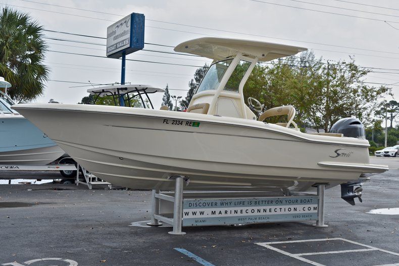 Thumbnail 3 for Used 2015 Scout 225 XSF Center Console boat for sale in West Palm Beach, FL