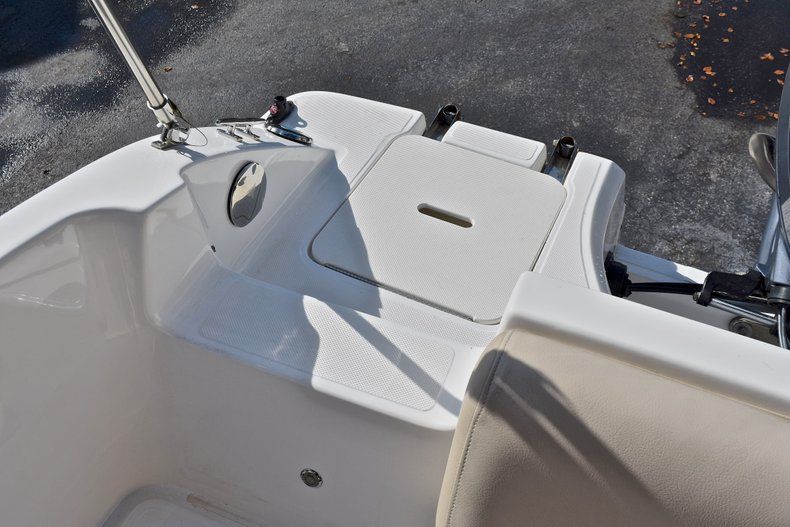 Thumbnail 10 for Used 2015 Hurricane SunDeck Sport SS 188 OB boat for sale in West Palm Beach, FL