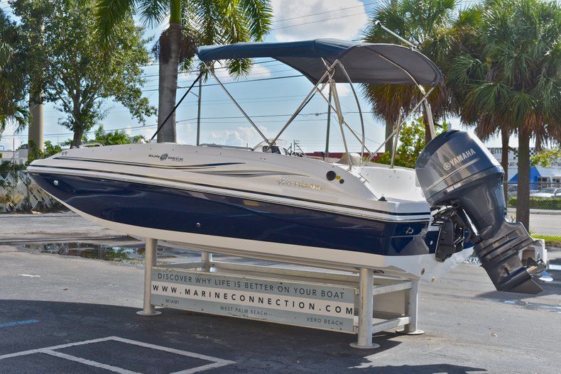 Thumbnail 5 for Used 2015 Hurricane SunDeck Sport SS 188 OB boat for sale in West Palm Beach, FL