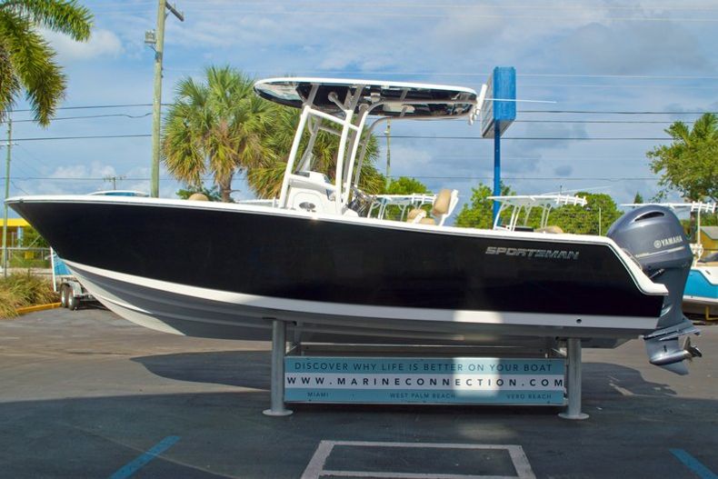 Thumbnail 5 for New 2016 Sportsman Open 232 Center Console boat for sale in Vero Beach, FL