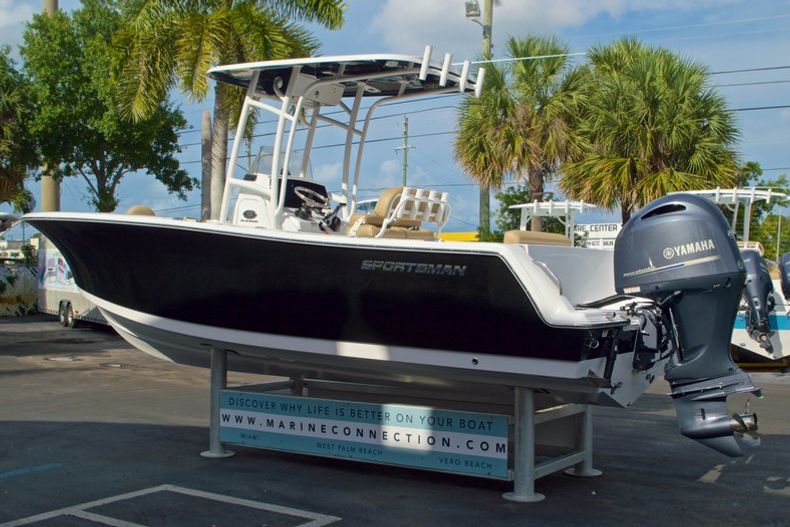 Thumbnail 6 for New 2016 Sportsman Open 232 Center Console boat for sale in Vero Beach, FL