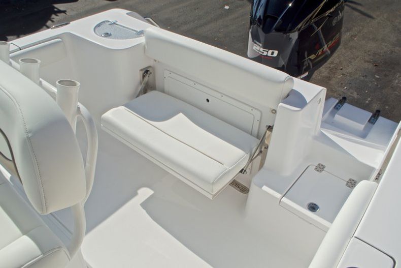 Thumbnail 13 for New 2016 Sportsman Open 232 Center Console boat for sale in West Palm Beach, FL